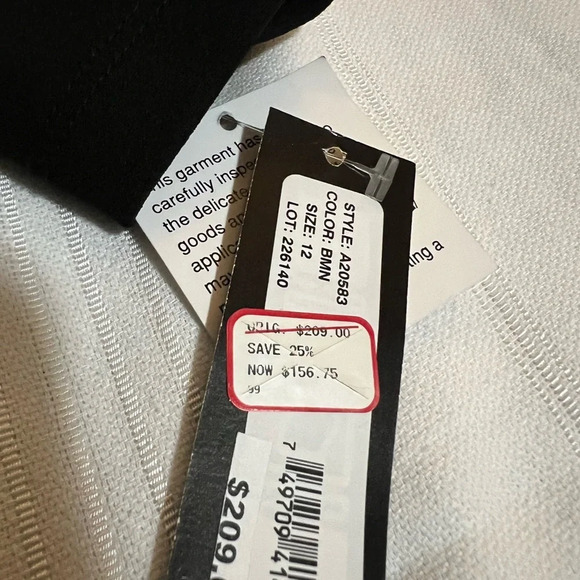 🖤New Betsy & Adam black & floral off shoulder dress🖤 - Picture 8 of 9